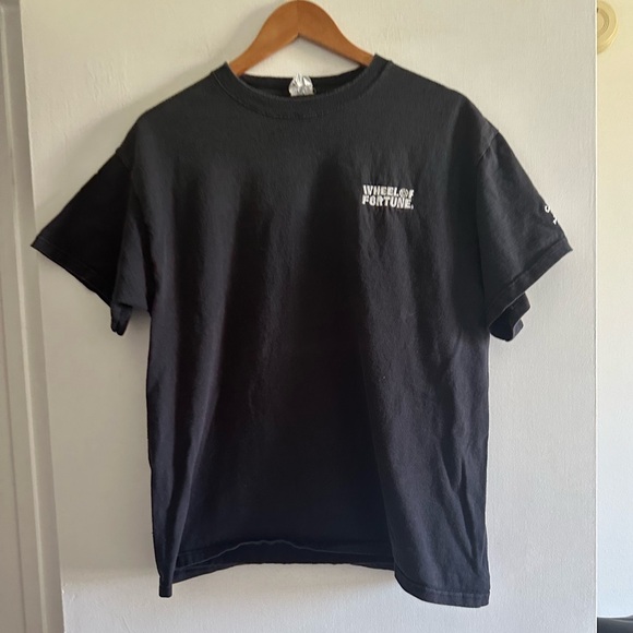 Vintage Delta ‘Wheel of Fortune’ Embroidered Black/White Short Sleeve Tee size L - Picture 2 of 6